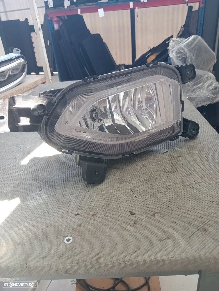 Farol nevoeiro esquerdo Hyundai Kauai 20 - / 92201-J9 - 1