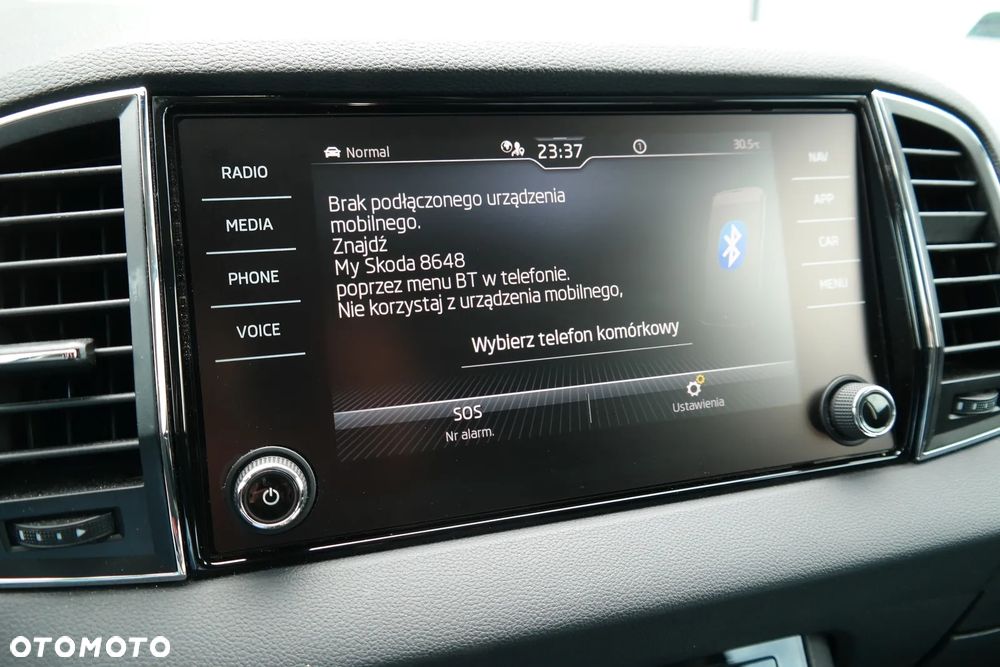 Skoda Karoq 1.5 TSI ACT GPF 4x2 Style DSG - 25