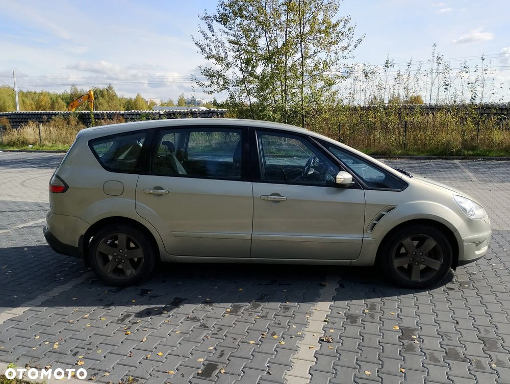 Ford S-Max - 5