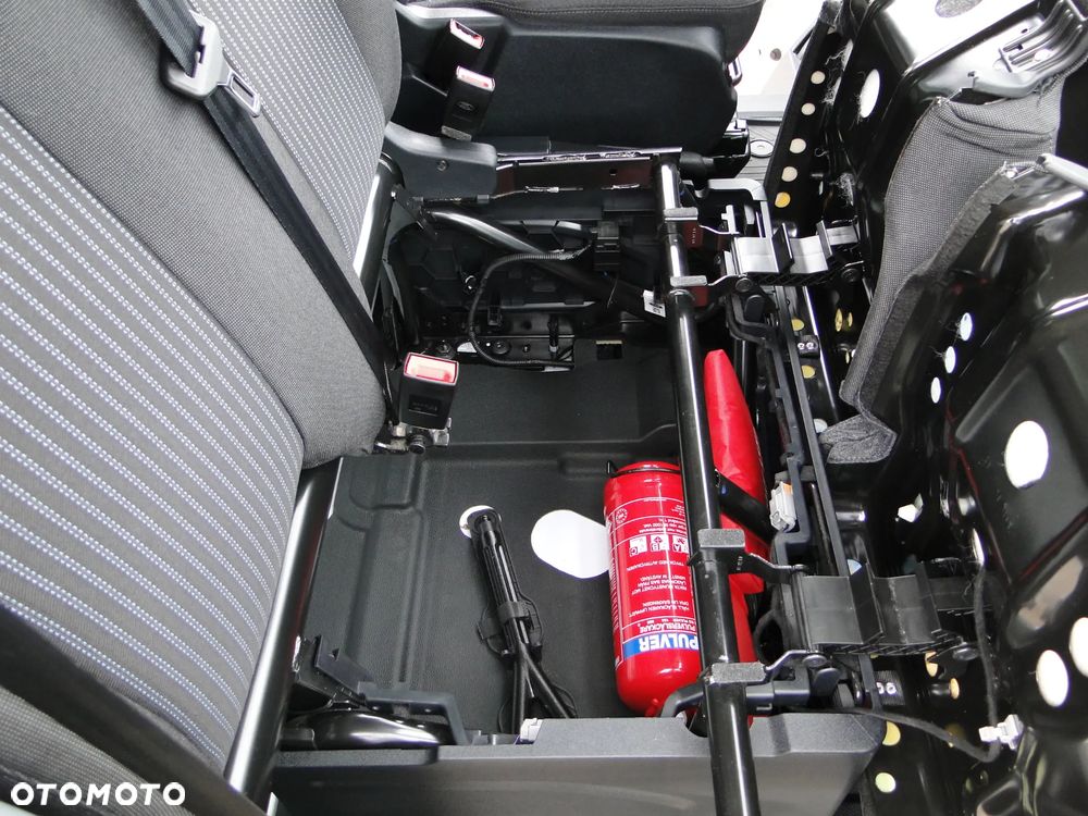 Ford Transit - 22