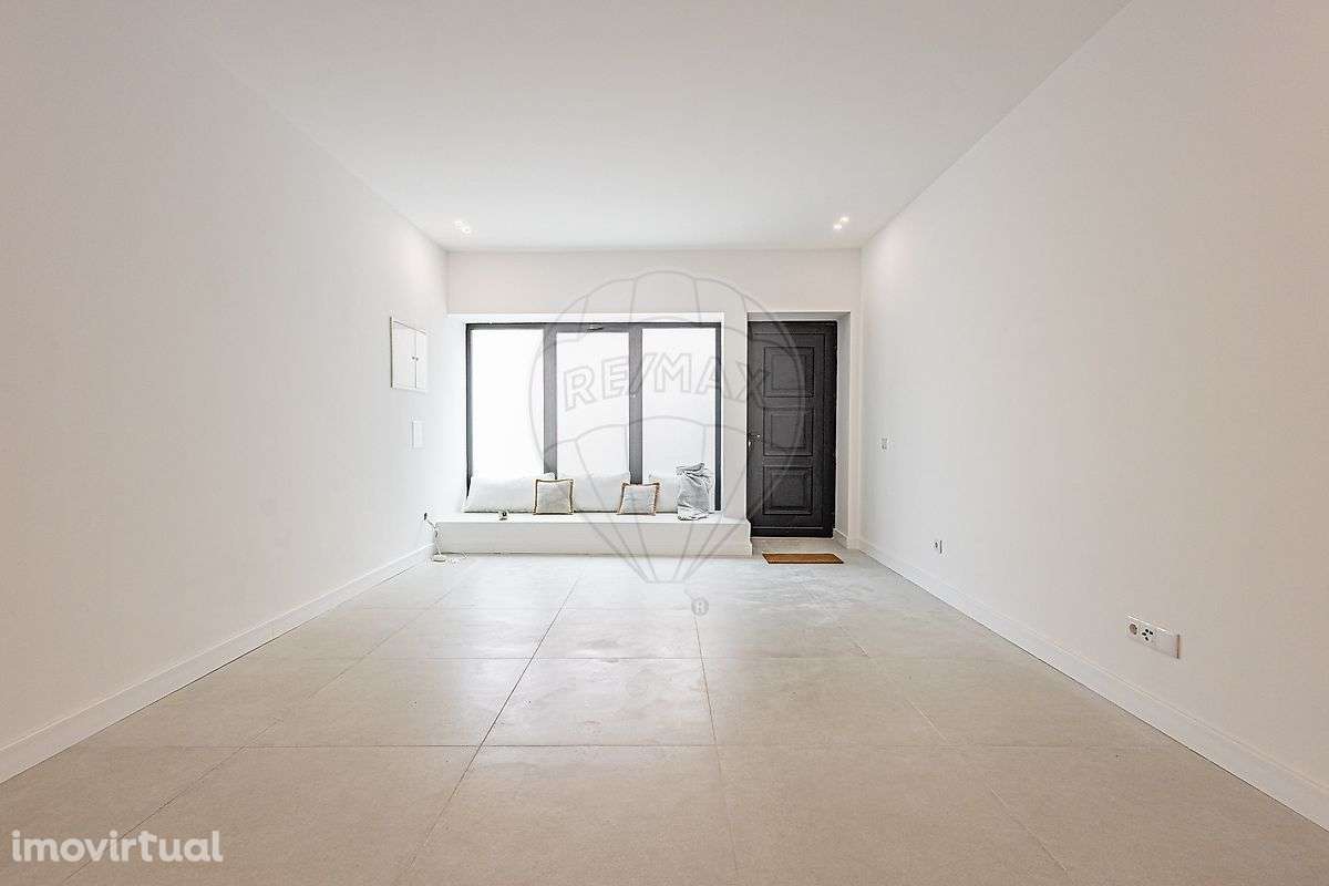 Moradia T2 para venda - Grande imagem: 4/23