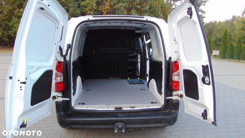 Toyota PROACE CITY - 23