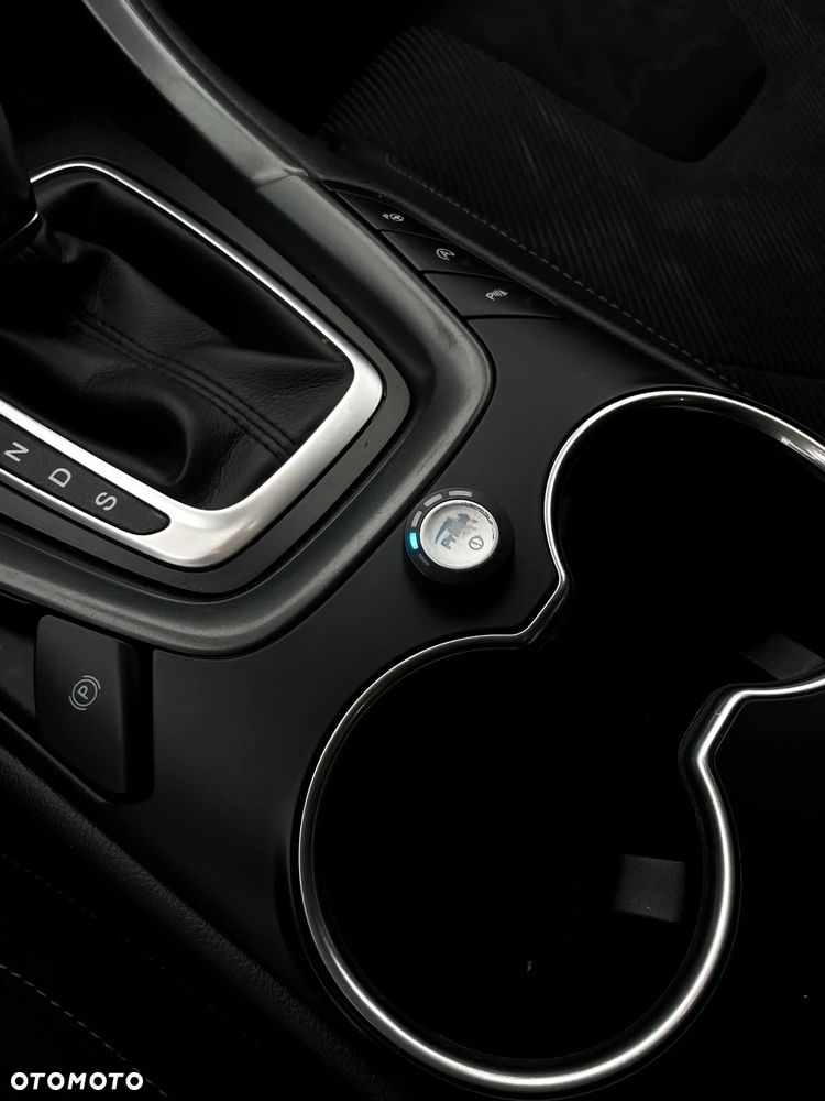 Ford Mondeo 1.5 EcoBoost Titanium - 4