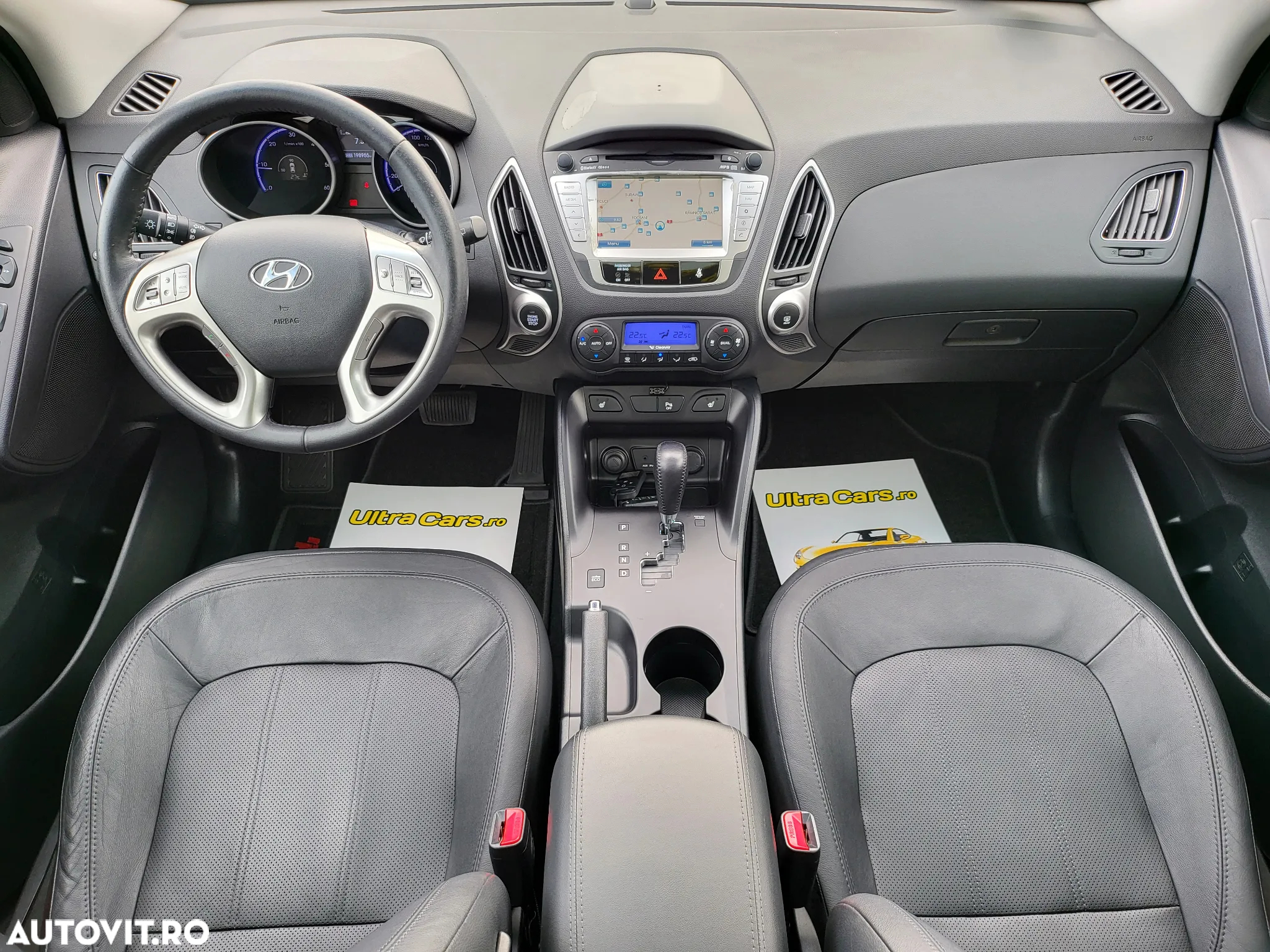 Hyundai ix35 2.0 CRDI 4WD Automatik Premium - 9
