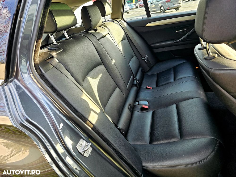 BMW Seria 5 520d Touring Aut. - 17