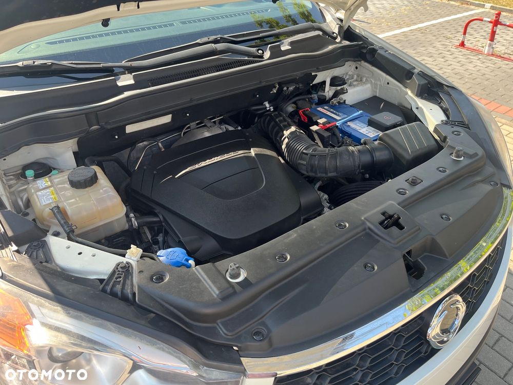 SsangYong/KGM Korando 2.0 E-XDi DPF 4WD Automatik Sapphire - 9