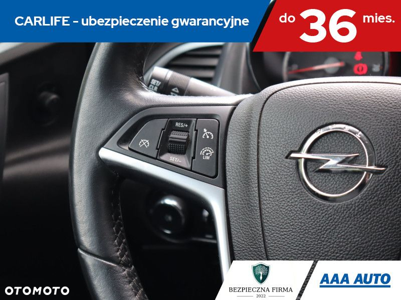 Opel Astra - 18