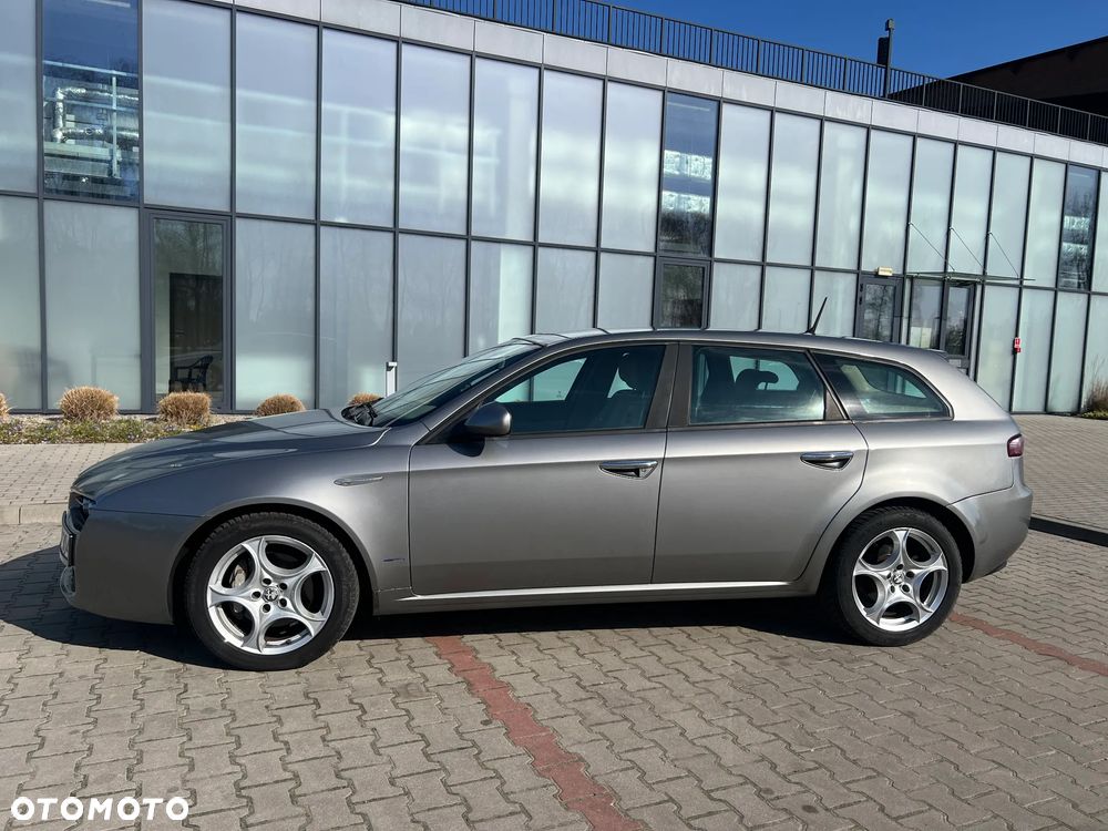 Alfa Romeo 159 - 5
