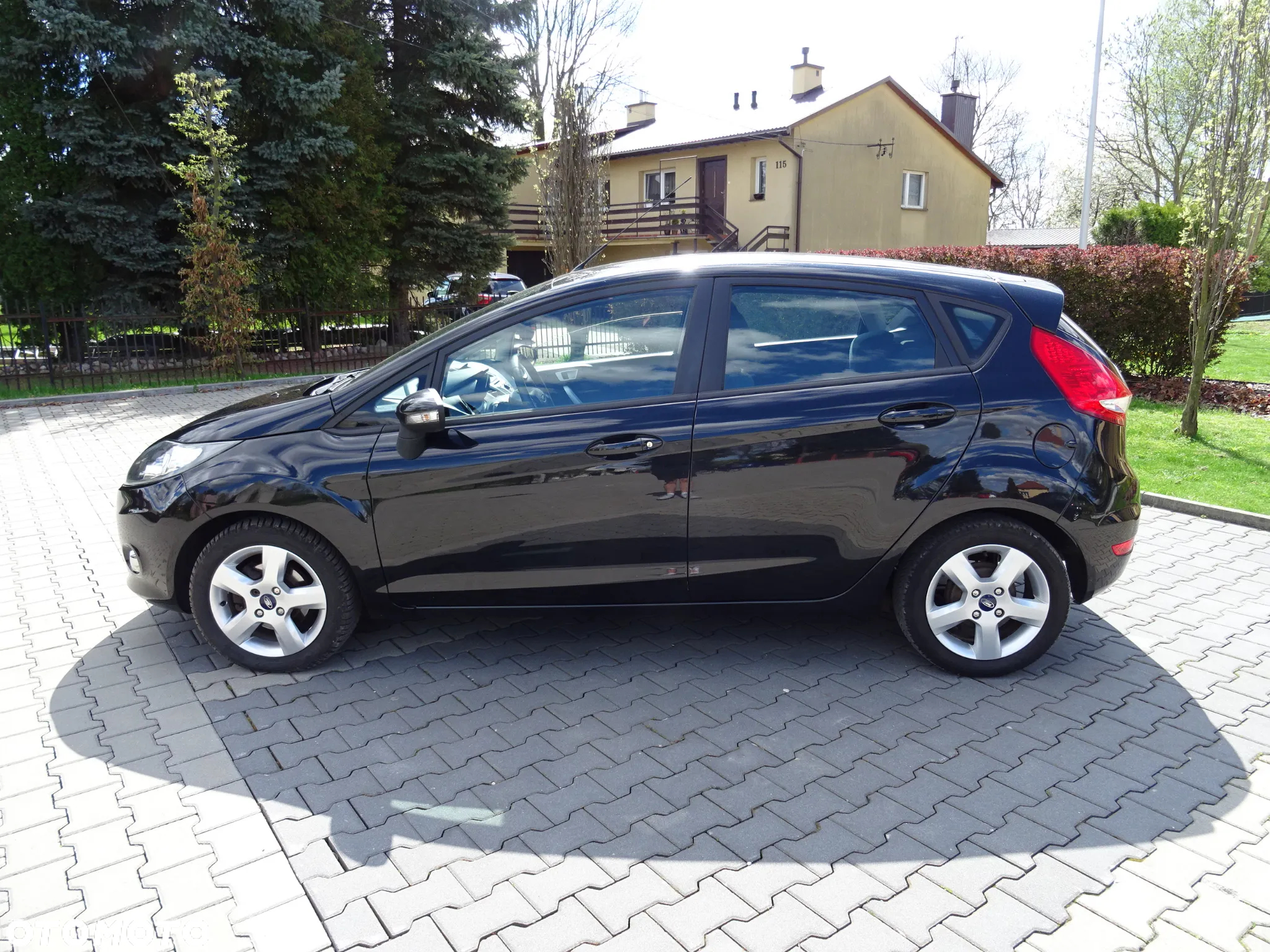 Ford Fiesta 1.25 Titanium EU5 - 3