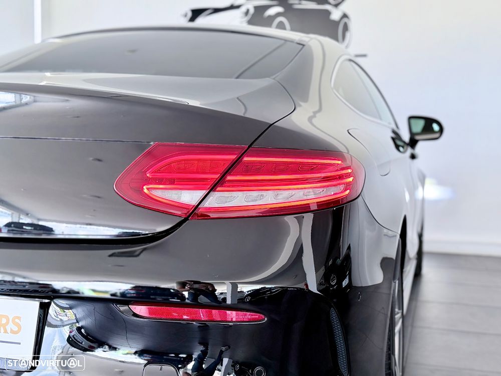 Mercedes-Benz C 180 AMG Line - 7