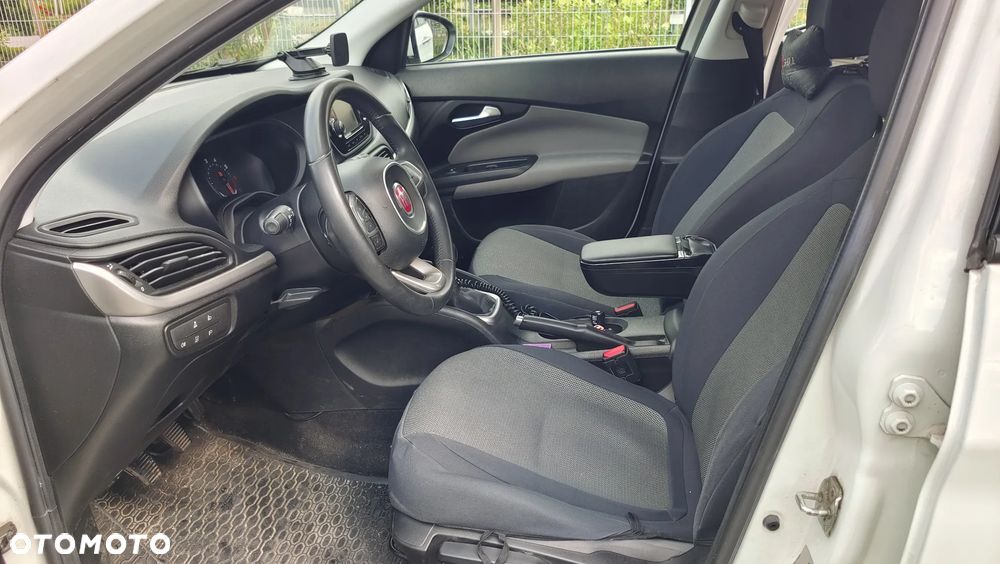 Fiat Tipo 1.4 16V Easy - 22