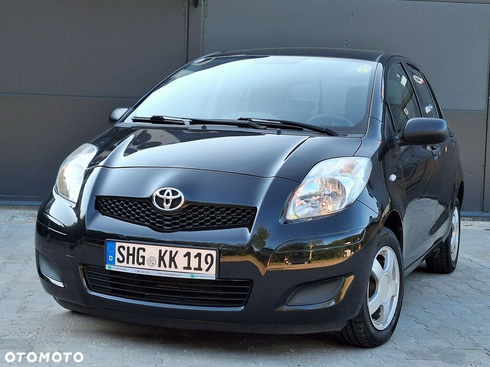 Toyota Yaris - 1