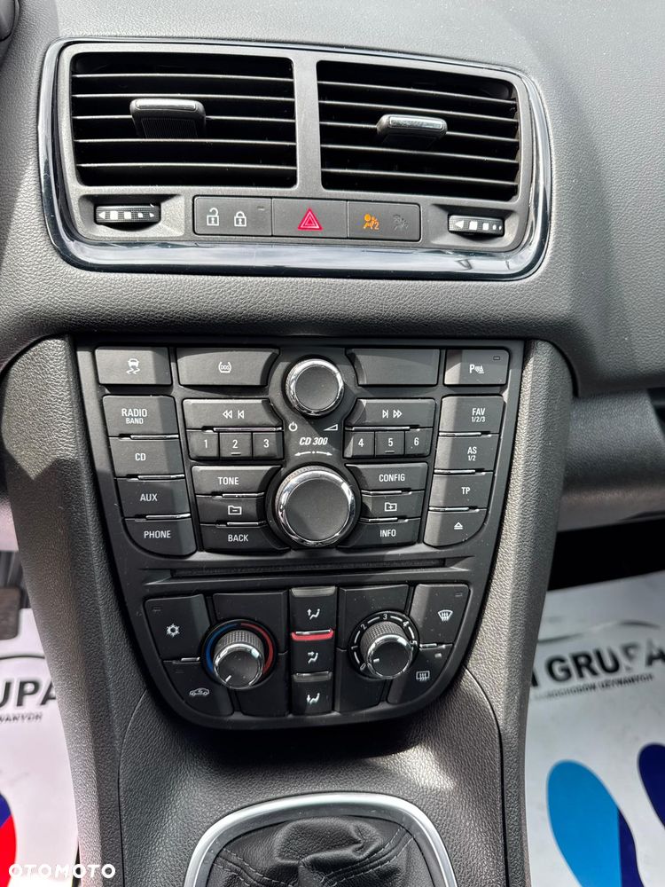 Opel Meriva - 21