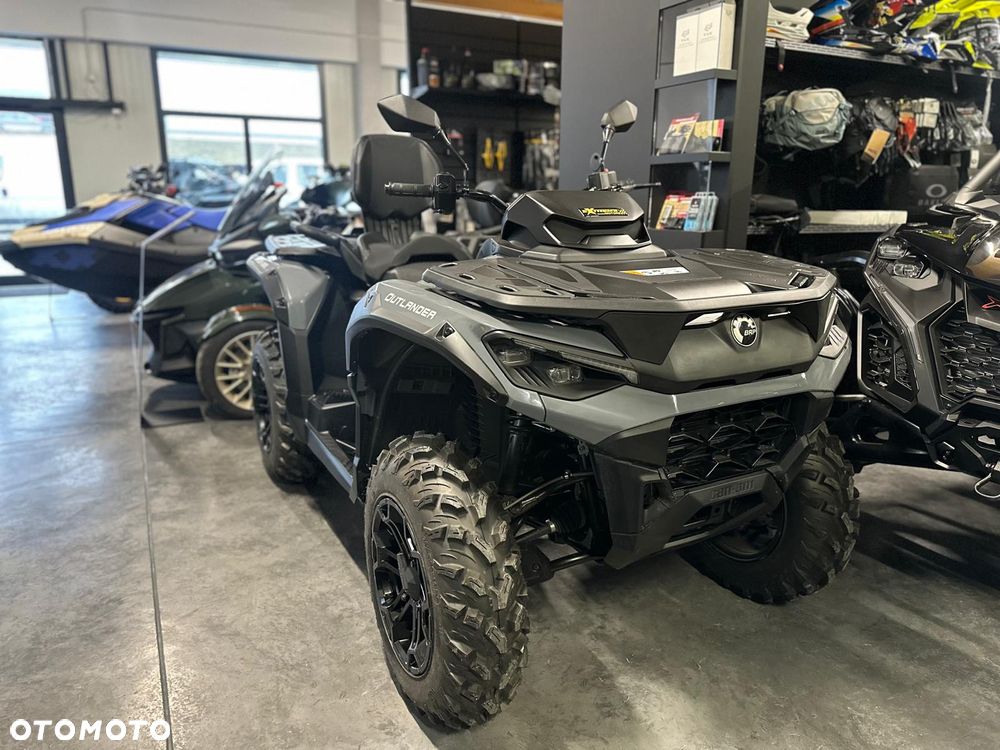 Can-Am Outlander Max - 1