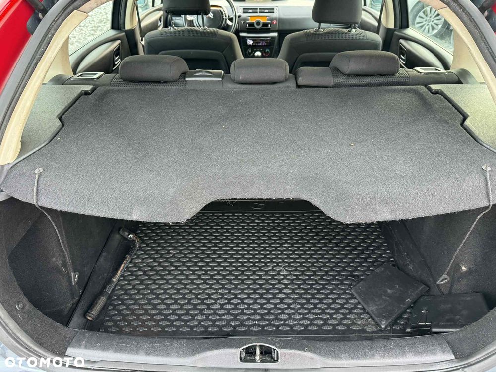 Citroën C4 1.6 HDi Impress Pack - 17