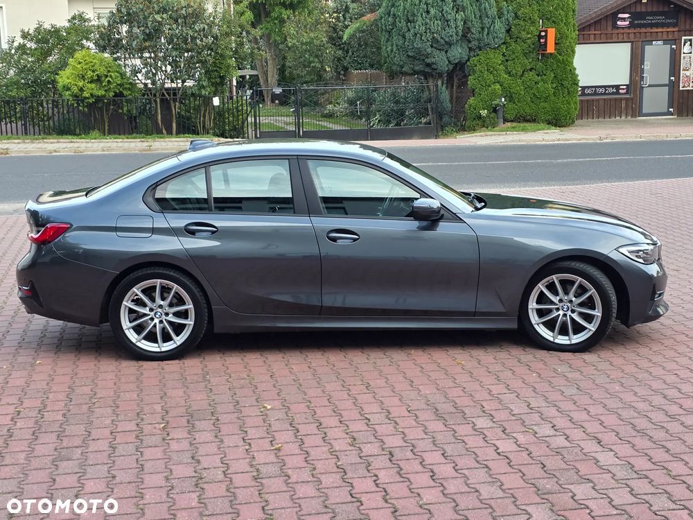 BMW Seria 3 320d MHEV Advantage - 17
