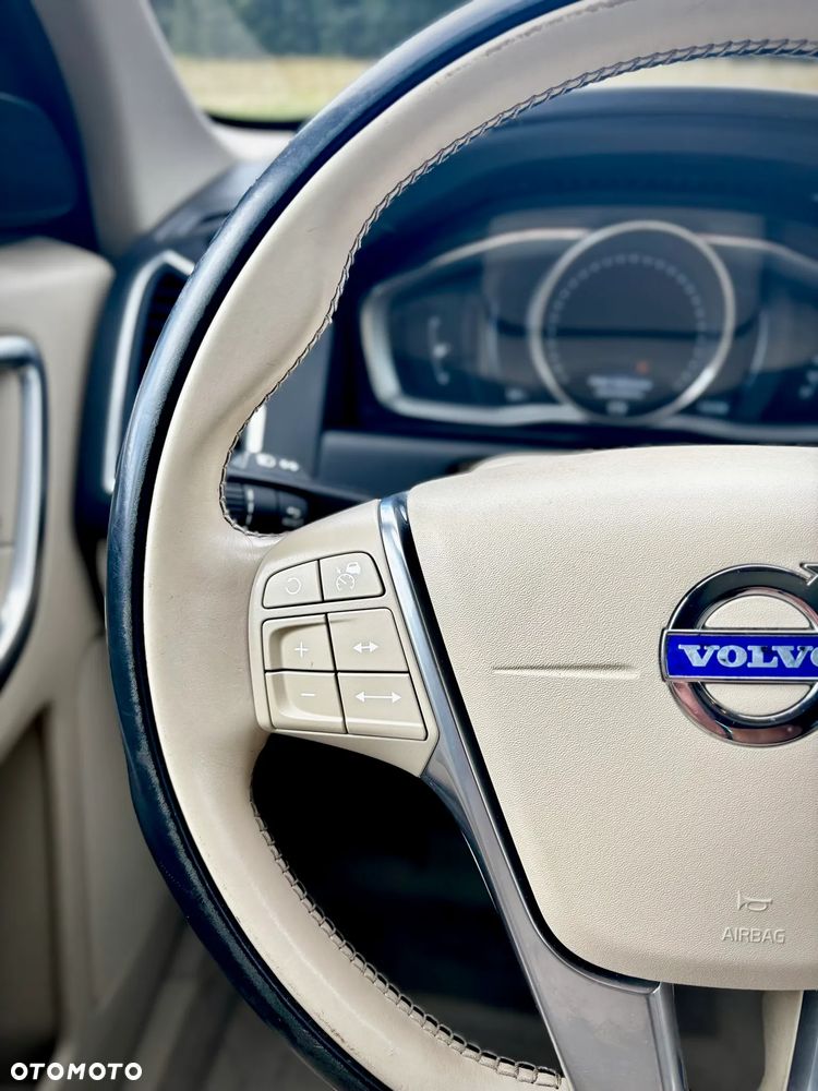 Volvo XC 60 T5 AWD Geartronic Linje Inscription - 13