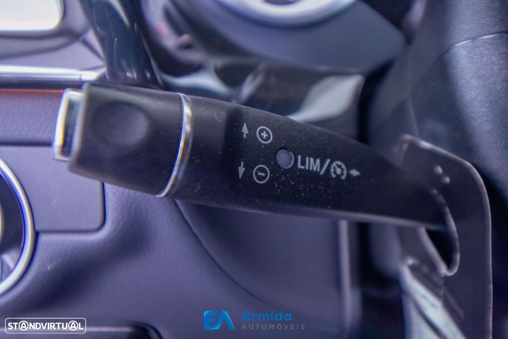 Mercedes-Benz CLS 350 - 41