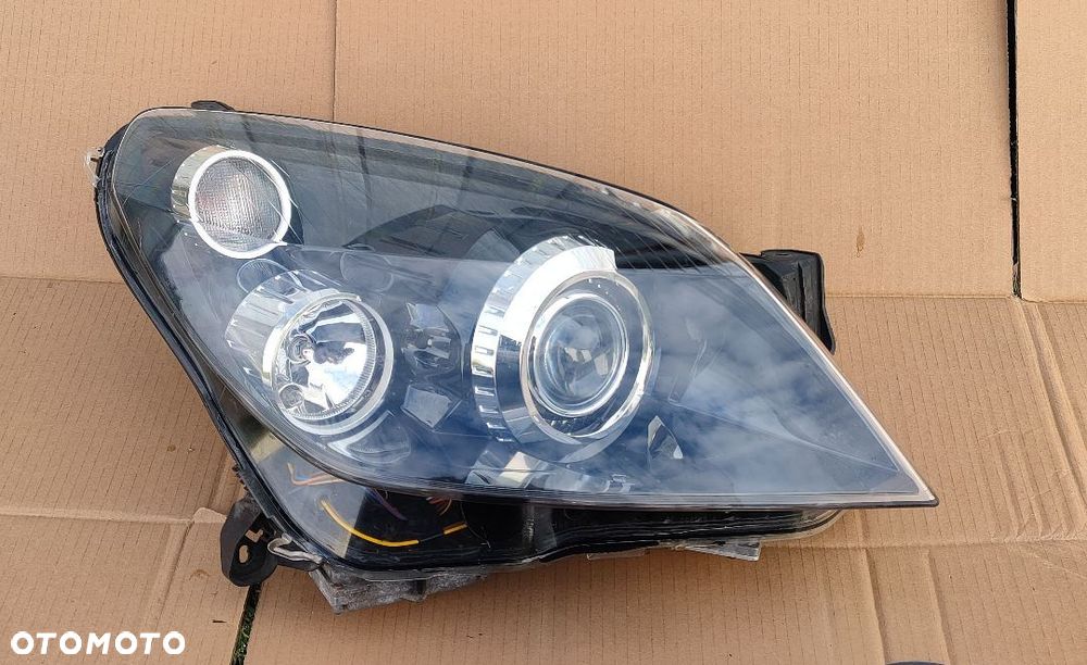 Bi-xenon prawy Lampa prawa Opel Astra H 2007- KPl Europa - 1
