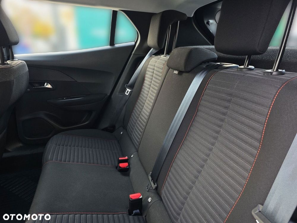 Peugeot 2008 1.2 PureTech GT Line S&S EAT8 - 14