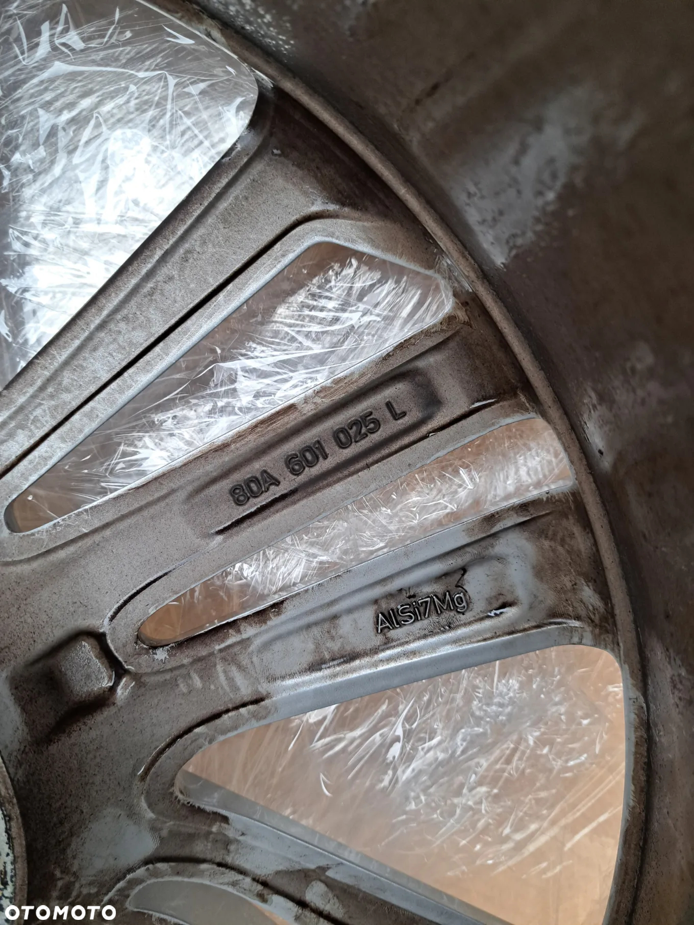 Felga Aluminiowa Audi Q5 Q-5 II FY E 8.0Jx20H2 ET 39 80A601025L - 8
