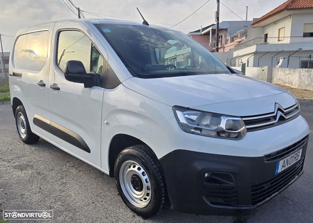 Citroën BERLINGO Motor 1.5 BlueHDi • Versão Club M - 1