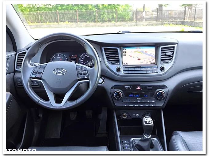 Hyundai Tucson 2.0 CRDI 2WD Style - 31