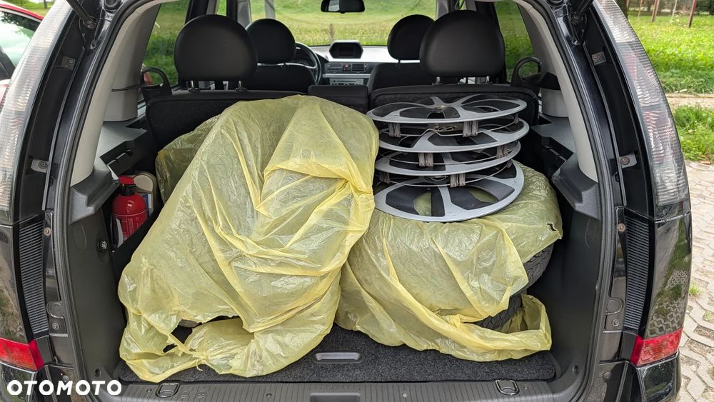 Opel Meriva 1.6 Cosmo MTA - 24