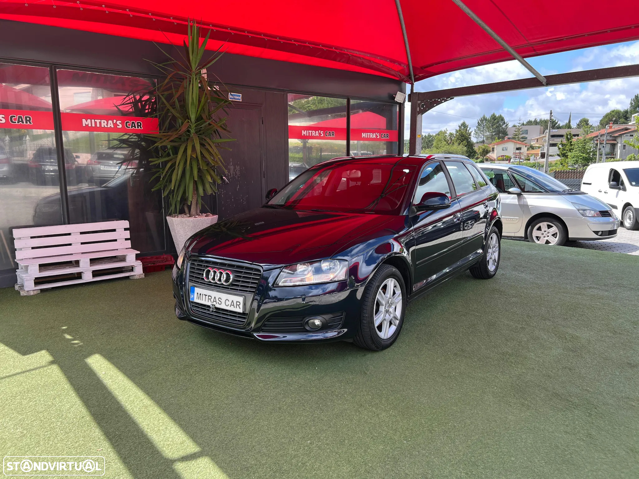 Audi A3 Sportback 1.6 TDI Attraction - 2