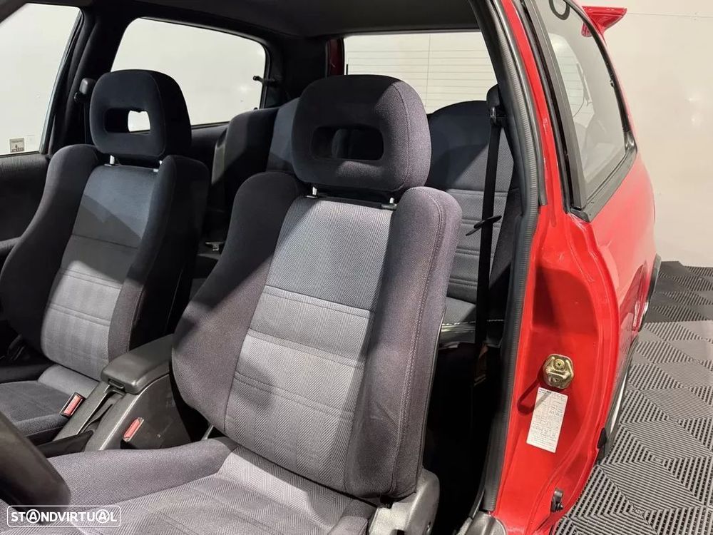 Nissan Sunny Hatchback 2.0-16 Tbo 4WD - 13