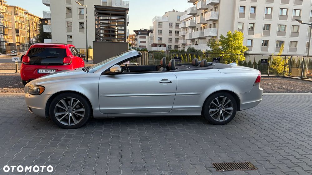Volvo C70 - 23