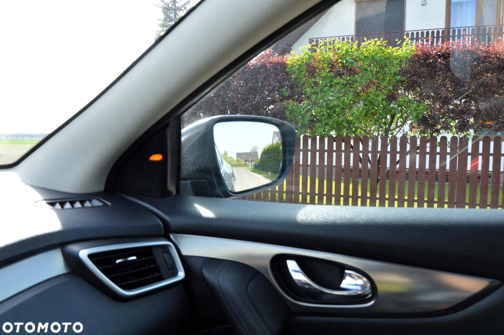 Nissan Qashqai 1.2 DIG-T N-Connecta Xtronic EU6 - 32