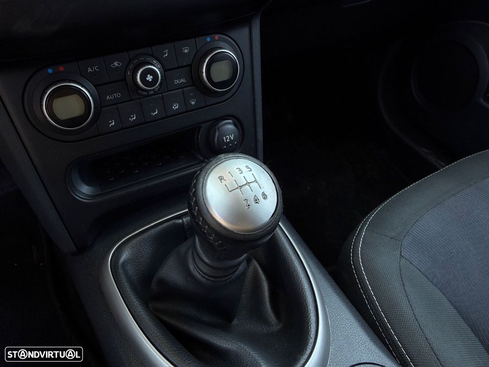Nissan Qashqai +2 - 13