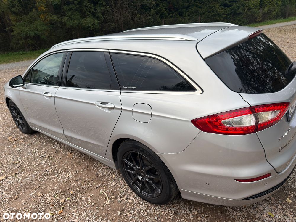 Ford Mondeo 2.0 TDCi Titanium PowerShift - 26