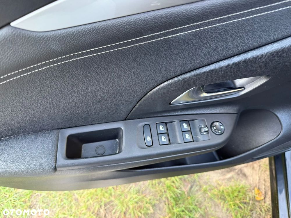 Opel Corsa 1.2 GS Line Plus Pack S&S - 19