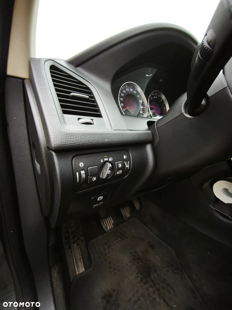 Volvo XC 60 - 10