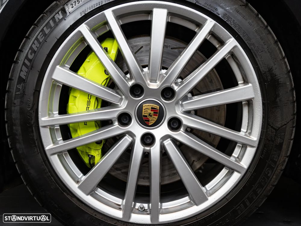 Porsche Panamera 4 E-Hybrid Platinum Edition - 13