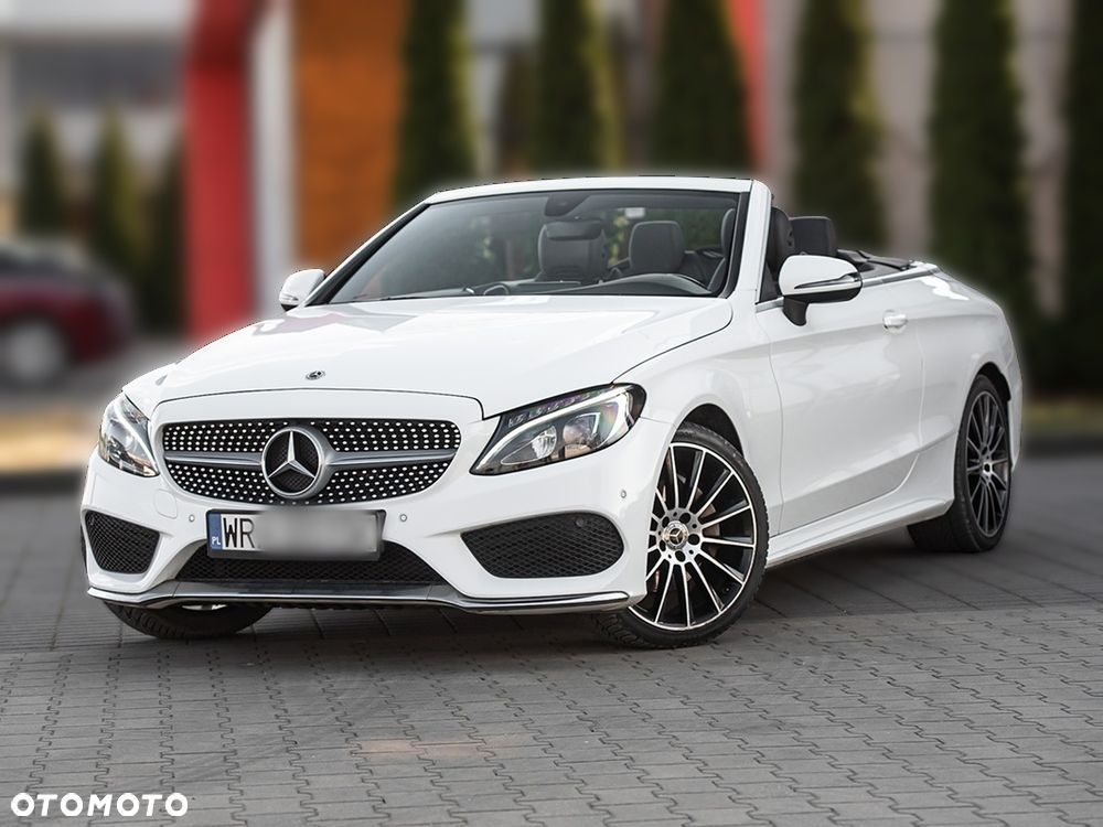 Mercedes-Benz Klasa C 200 9G-TRONIC AMG Line