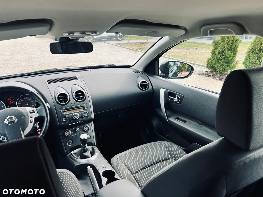 Nissan Qashqai 2.0 dCi DPF acenta - 23