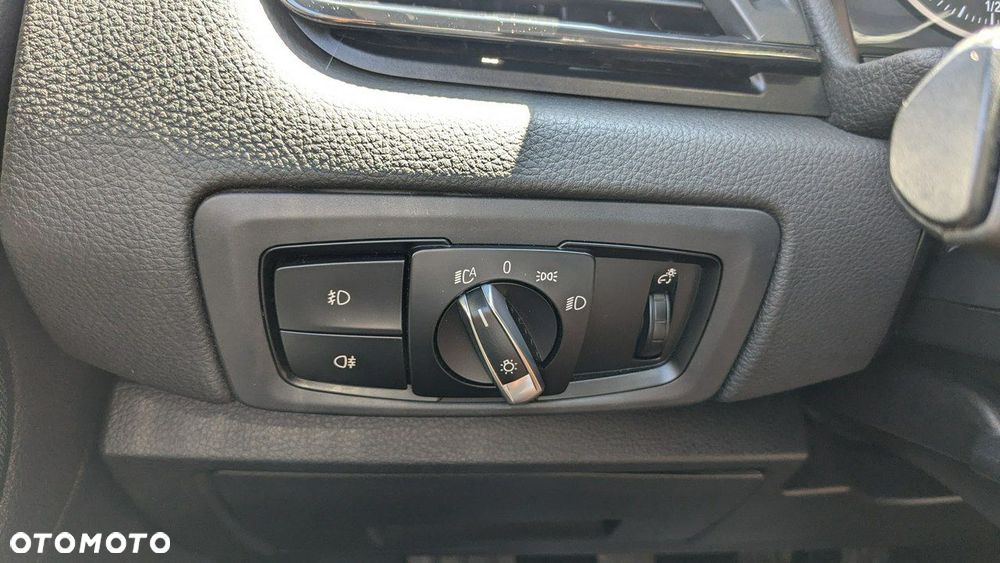 BMW Seria 2 - 34