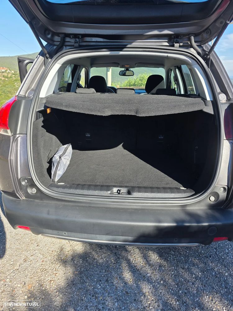 Peugeot 2008 1.6 BlueHDi Style - 8