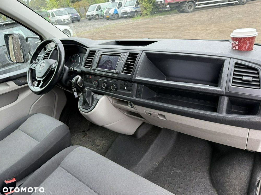 Volkswagen Transporter - 19