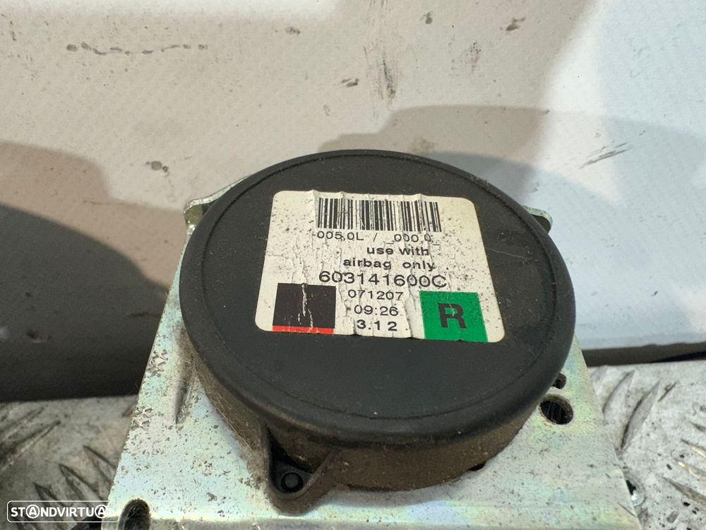 .Conjunto Cinto De Segurança Frontal Direito Esquerdo Original Mini Cabrio R52 2004 - 2008 - 7