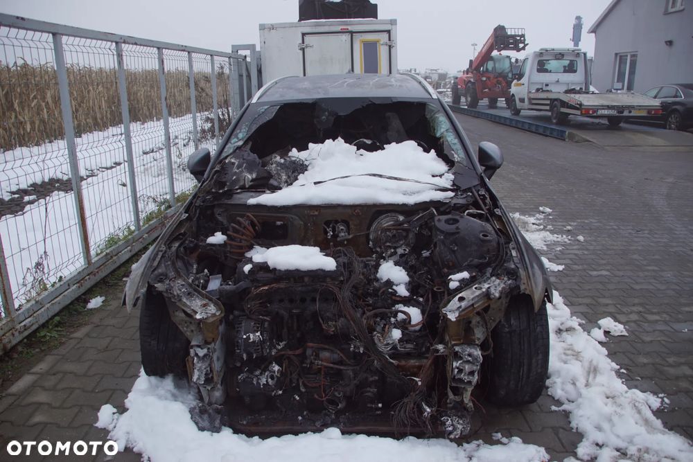 Auto na części - Volvo V60 II 2.0 T6 310 KM B4204T29 TG-81SC 714 2019R Drzwi Klapa Lampa Zderzak Lusterko Szyba Felga Ćwiartka Deska Kokpit Sterownik Moduł Czujnik - 7