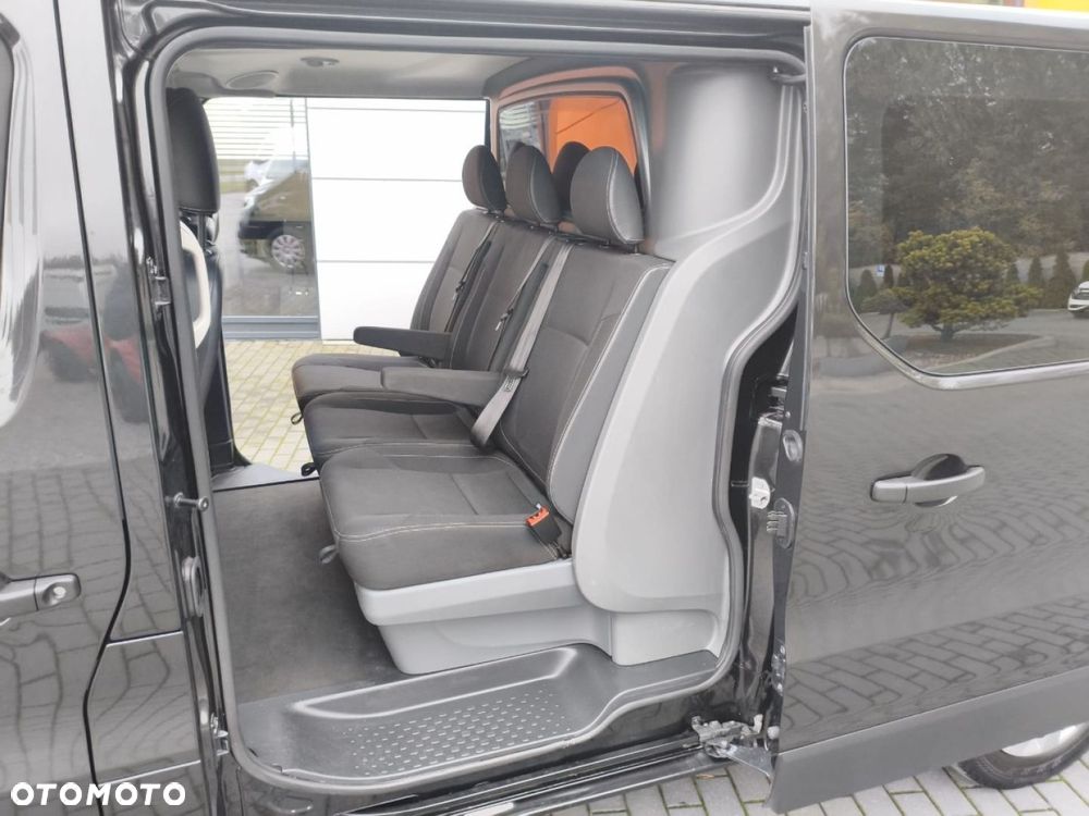 Renault Trafic - 25