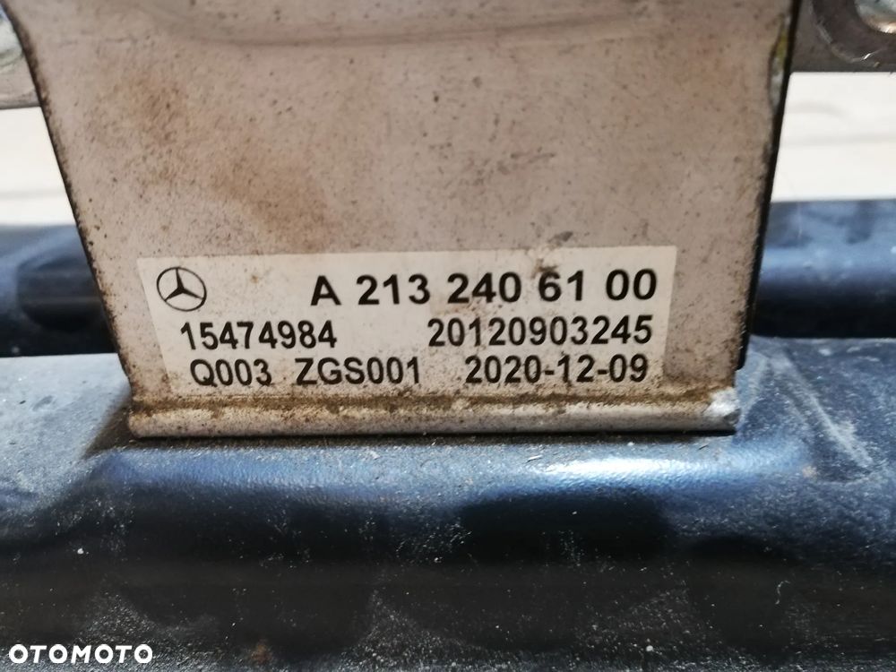 ŁAPA PODUSZKA SKRZYNI MERCEDES W238 A2132406100 - 3