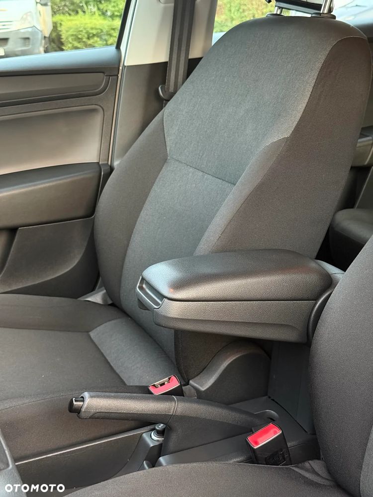 Skoda RAPID 1.0 TSI Active - 11