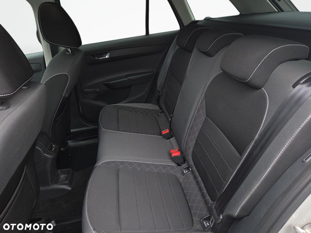 Skoda Fabia 1.0 TSI Ambition - 12