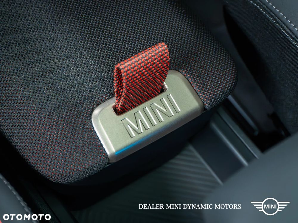 MINI Countryman S ALL4 John Cooper Works Trim - 33