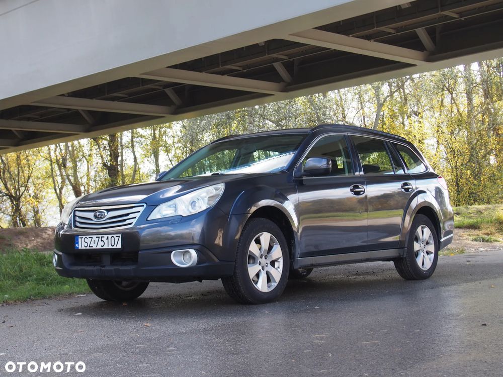 Subaru Outback 2.5i Lineartronic Active - 2